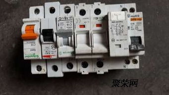 半坡西街專業電工服務 燈具安裝、開關插座維修與配電控制設備維護